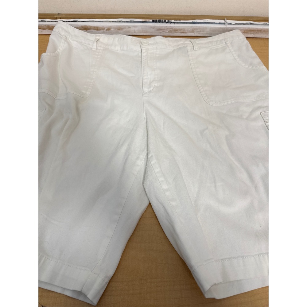 Style & Co Womens White Cargo Shorts Size 20W Stretch Cotton Casual Summer